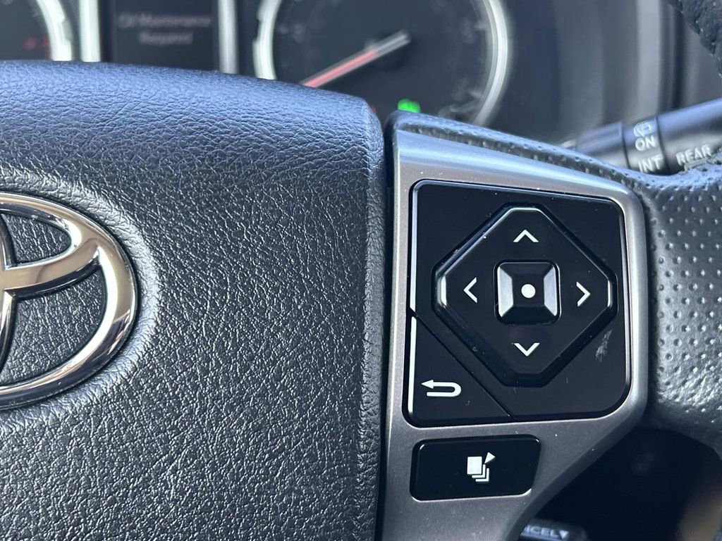 Used 2023 Toyota 4Runner Limited image 25