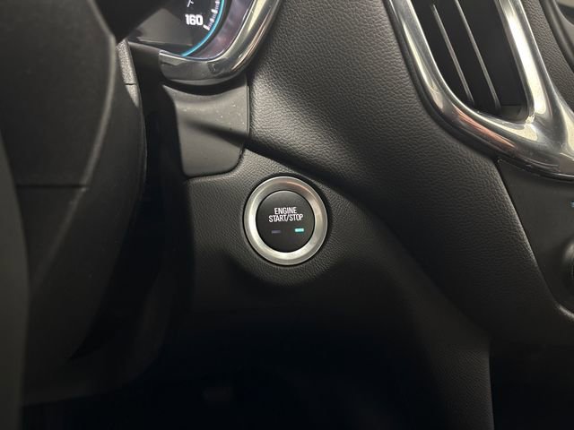 Used 2023 Chevrolet Equinox LT image 38