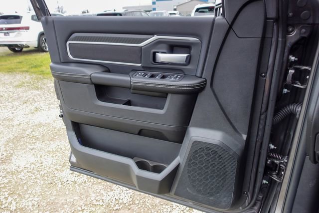 New 2026 RAM 2500 Big Horn AWD/4WD image 22