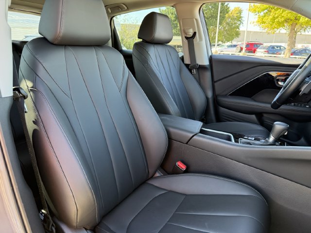 Certified 2025 Acura ADX FWD image 26