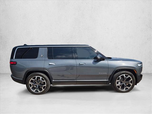 Used 2025 Rivian R1S Adventure Dual AWD/4WD image 4