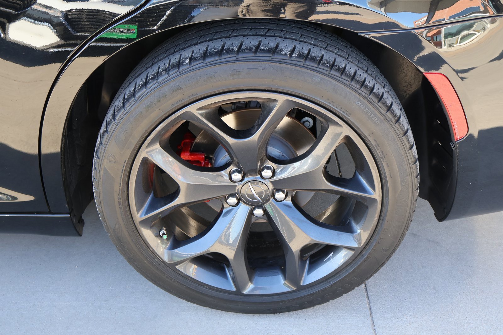 Used 2023 Chrysler 300 S image 10