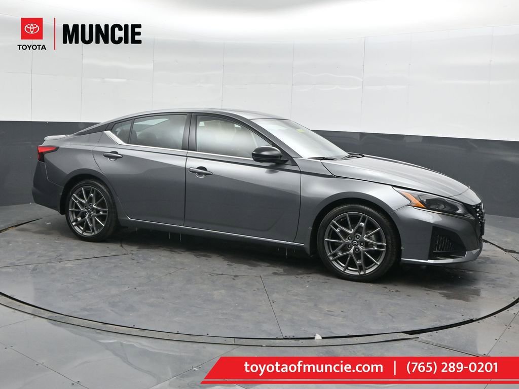 Used 2023 Nissan Altima 2.0 SR