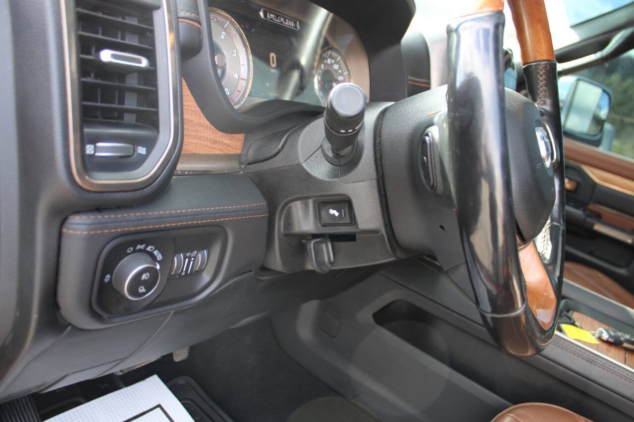 Used 2020 RAM 3500 Limited image 29