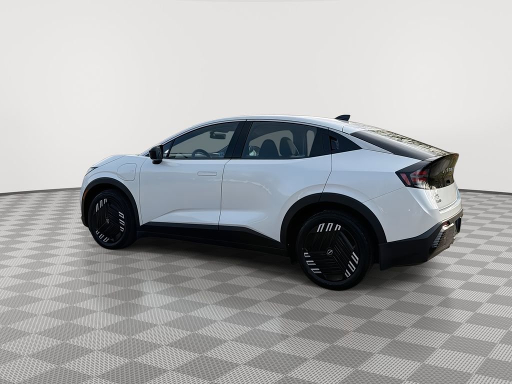 New 2026 Nissan Leaf w/ Illuminated Package FWD image 7