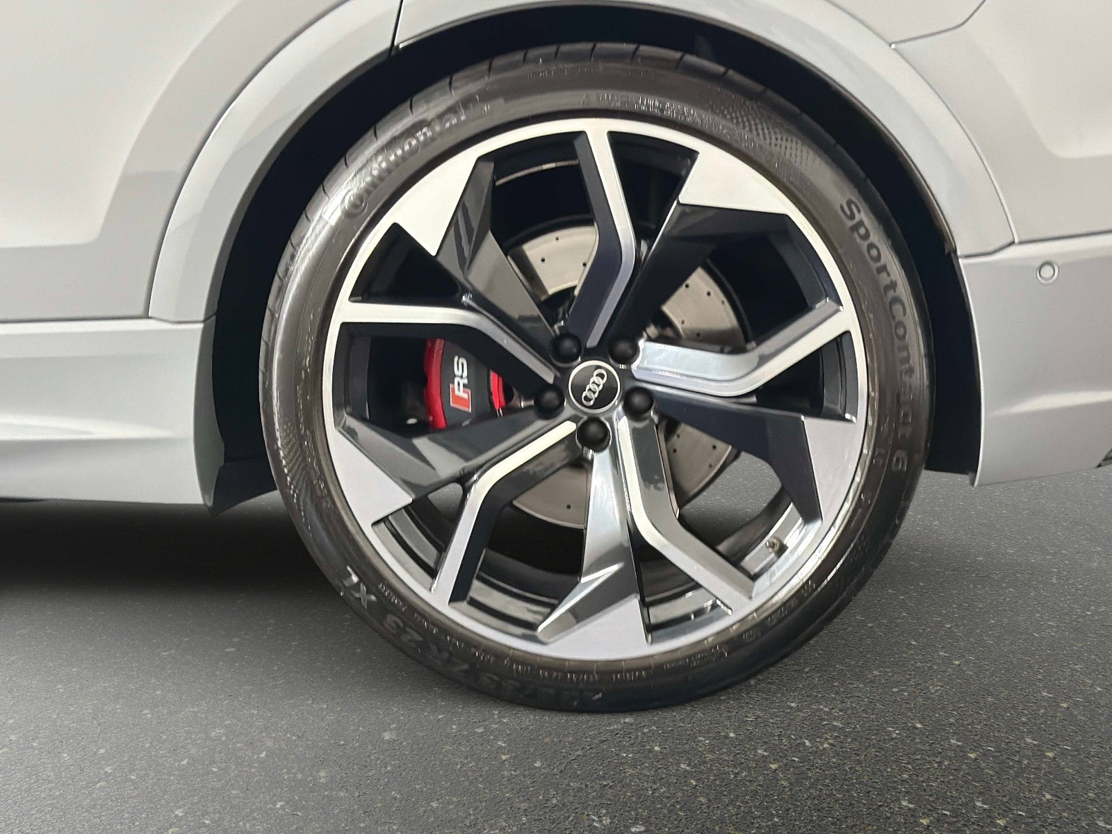 Used 2024 Audi RS Q8 AWD/4WD image 14