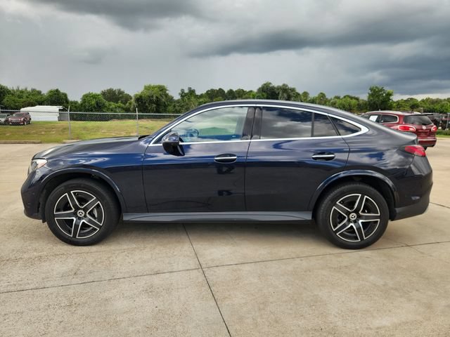 Used 2024 Mercedes-Benz GLC 300 4MATIC image 4