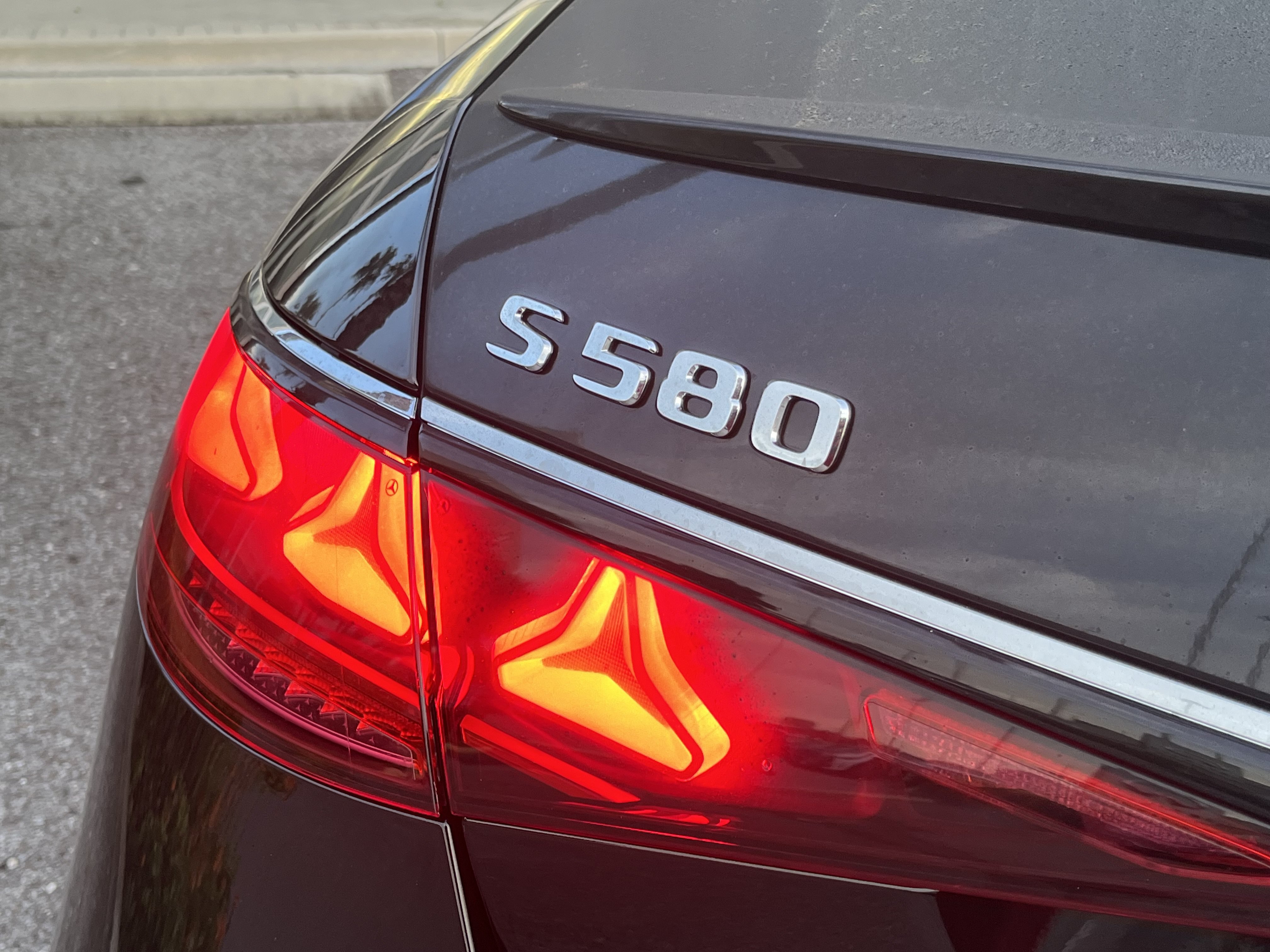 New 2027 Mercedes-Benz S 580 4MATIC Sedan image 6