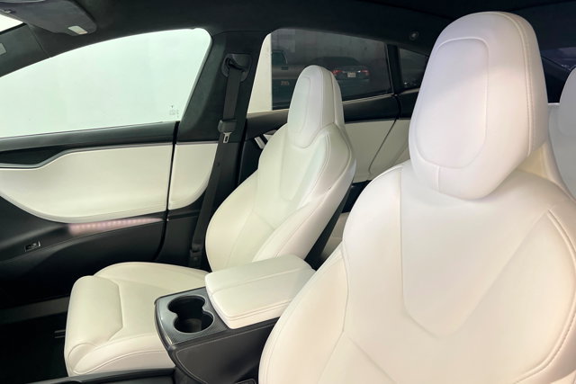 Used 2019 Tesla Model S Performance AWD/4WD image 16