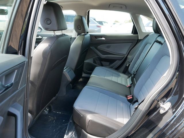 New 2025 Volkswagen Jetta SE FWD image 8
