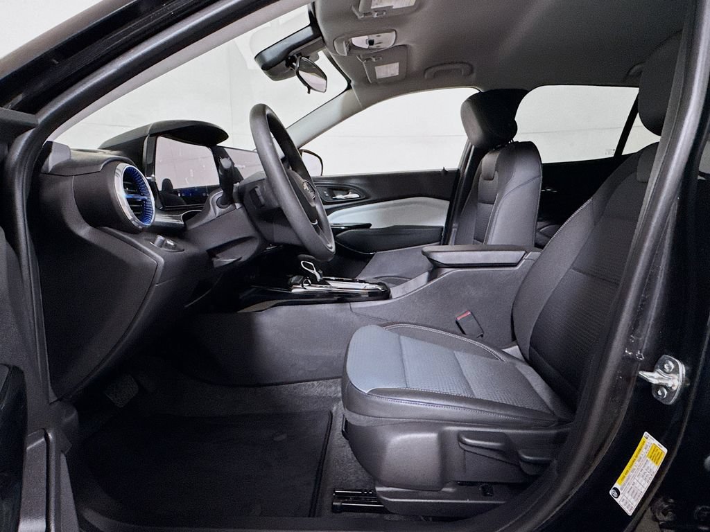 Certified 2026 Chevrolet Trax LT FWD image 17