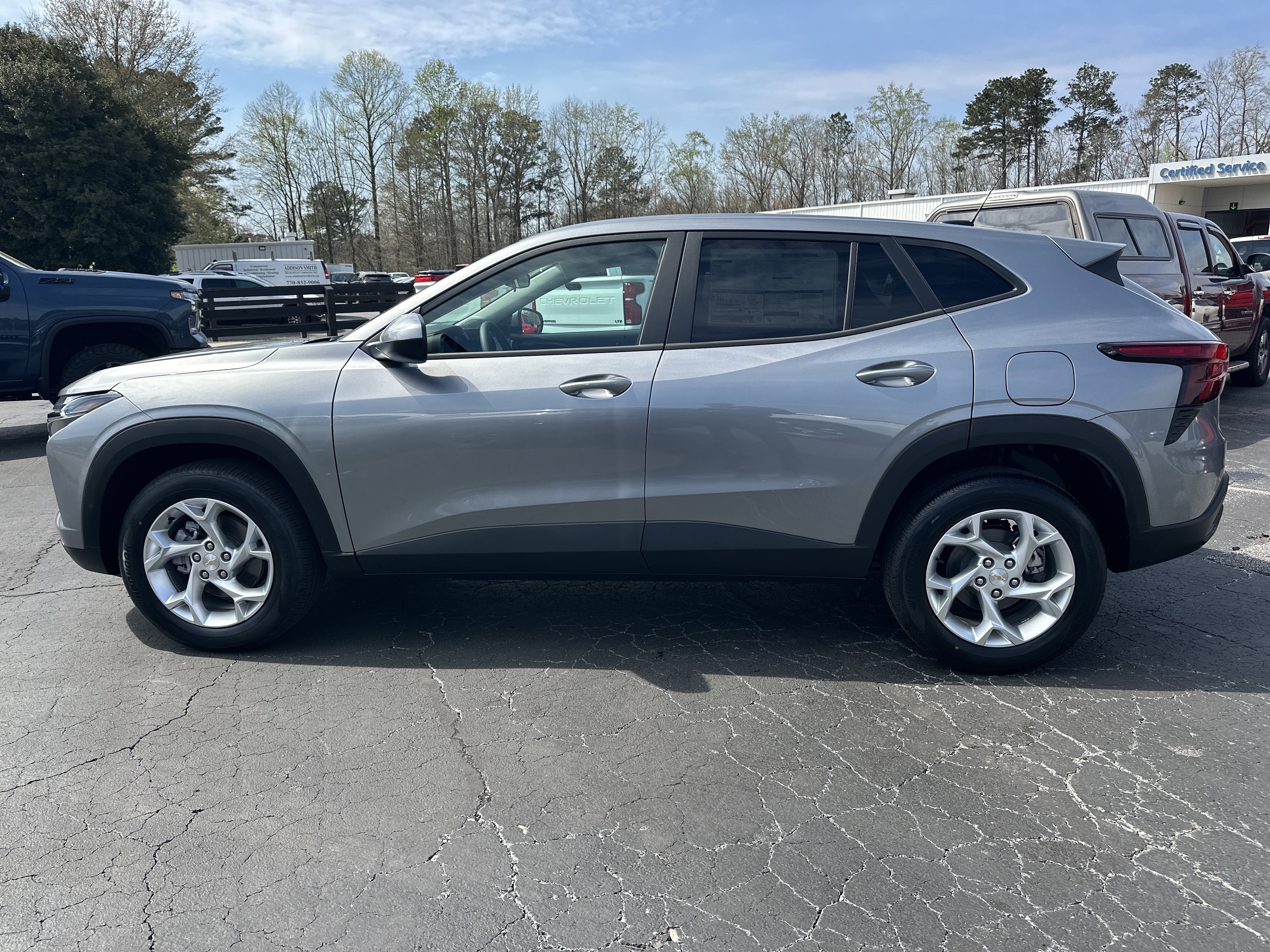 New 2026 Chevrolet Trax LS image 6