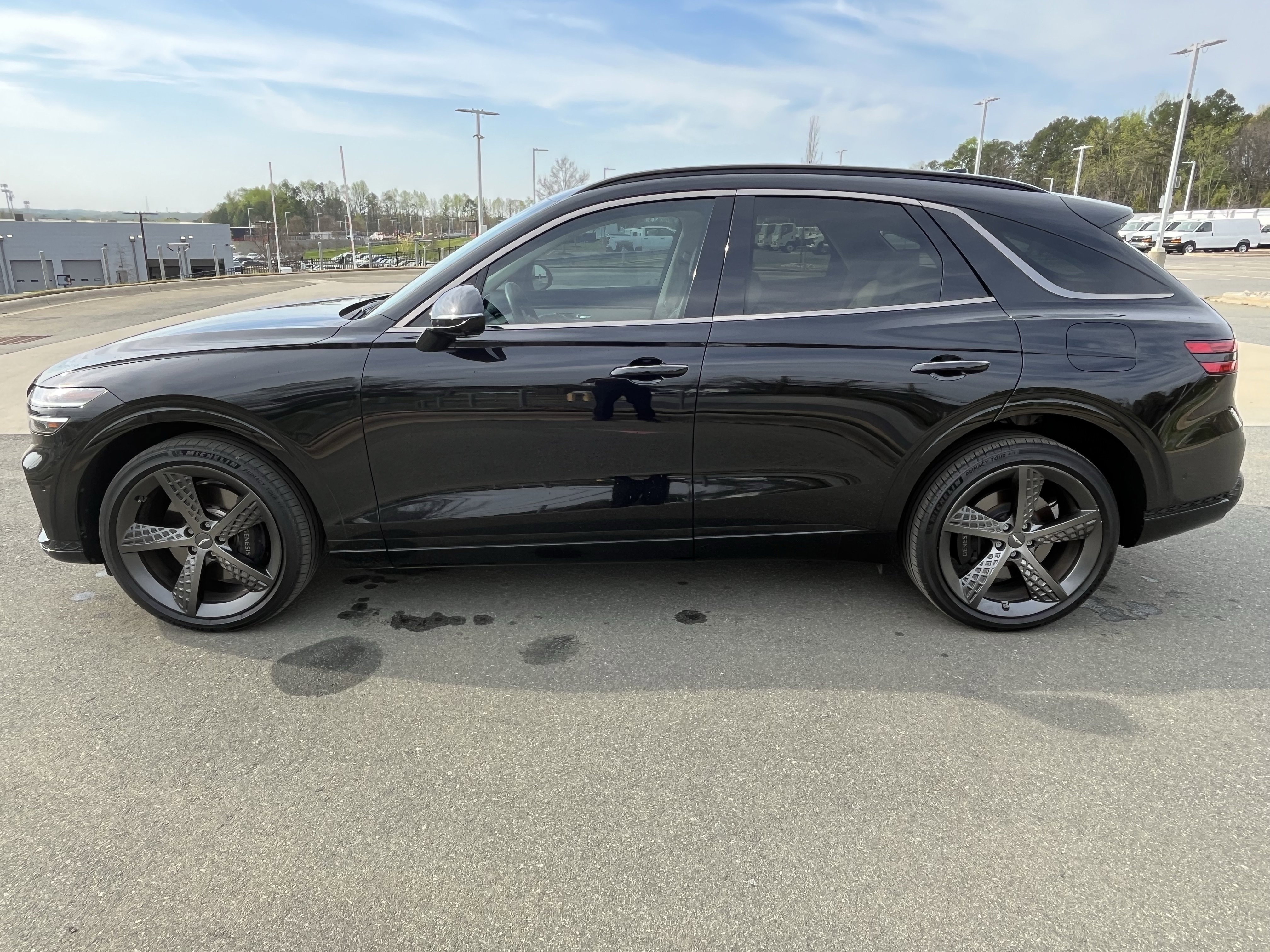 Used 2023 Genesis GV70 3.5T Sport w/ Sport Prestige Package image 5