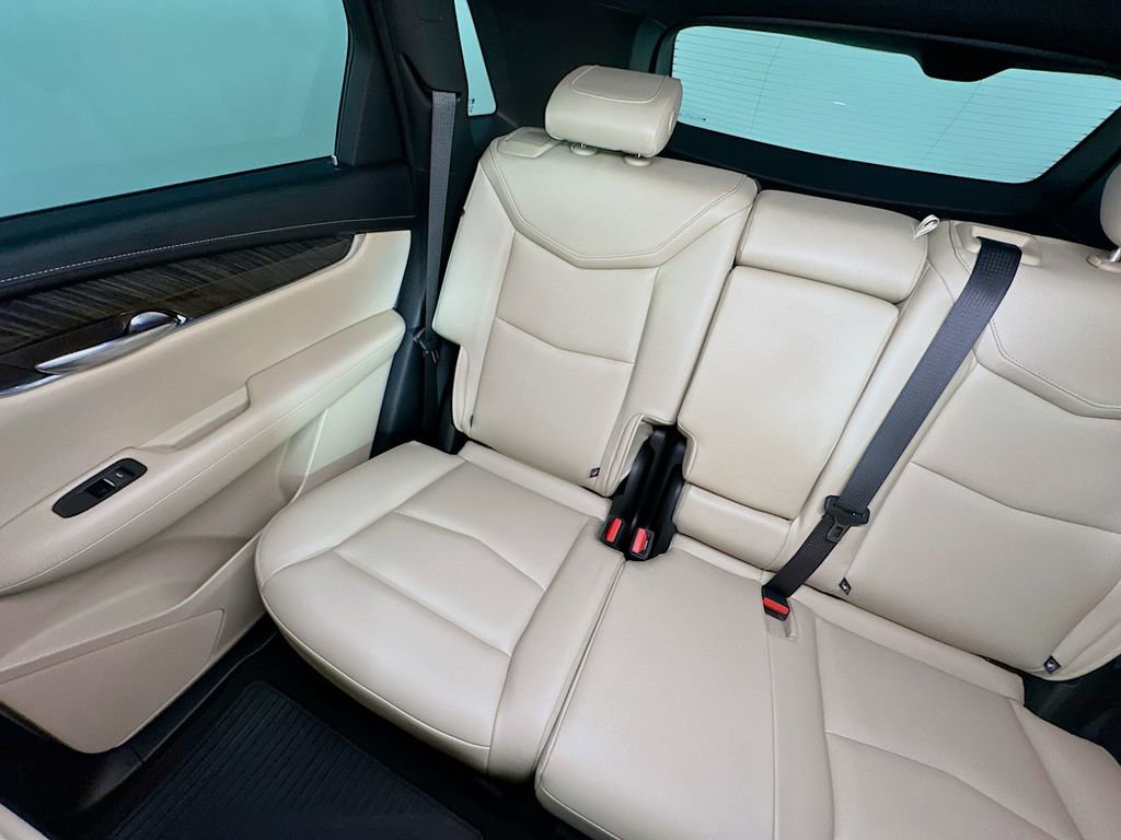 Used 2019 Cadillac XT5 AWD image 12