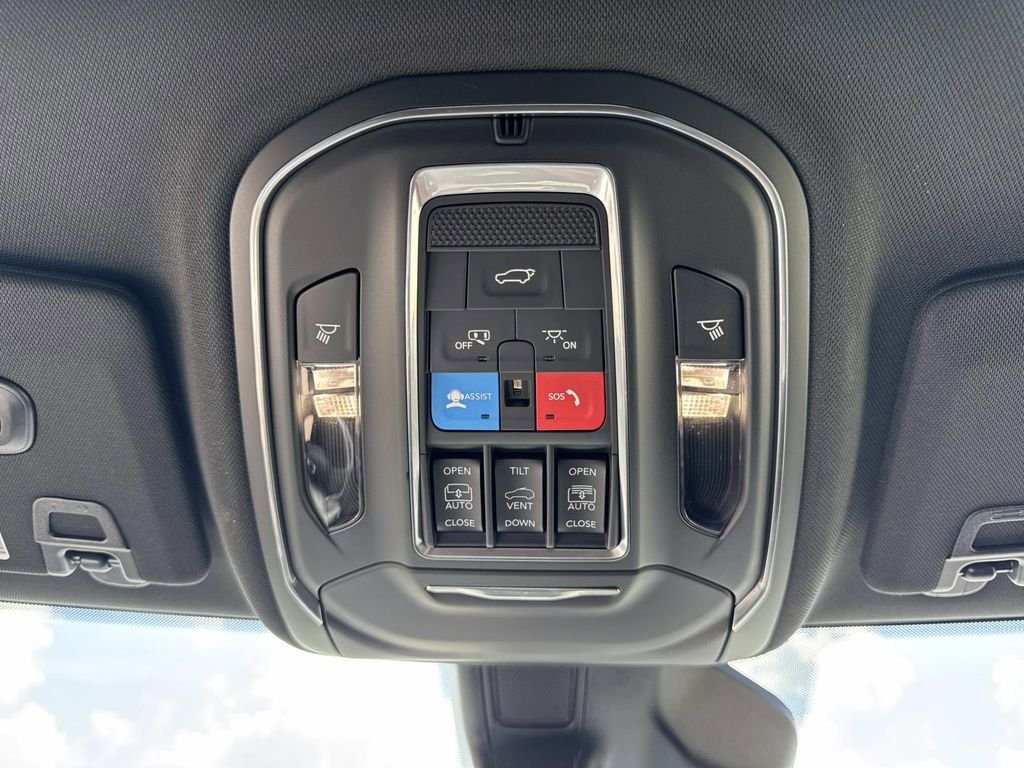 New 2025 Jeep Grand Cherokee Limited w/ Black Appearance Package RWD image 49