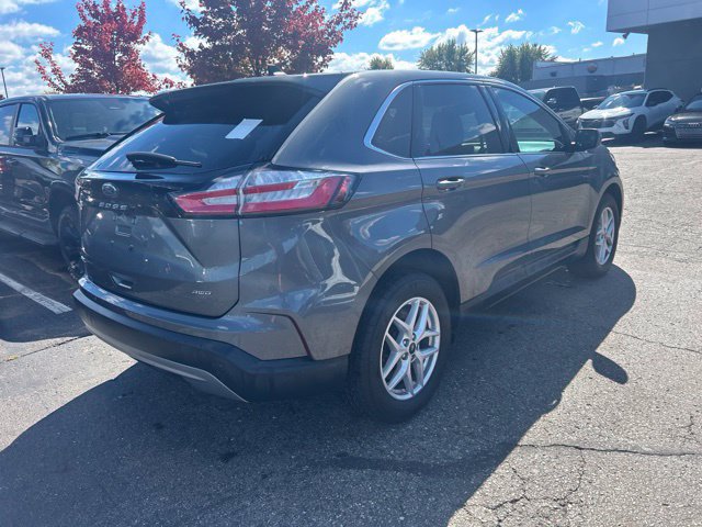 Used 2024 Ford Edge SEL w/ Convenience Package AWD/4WD image 4