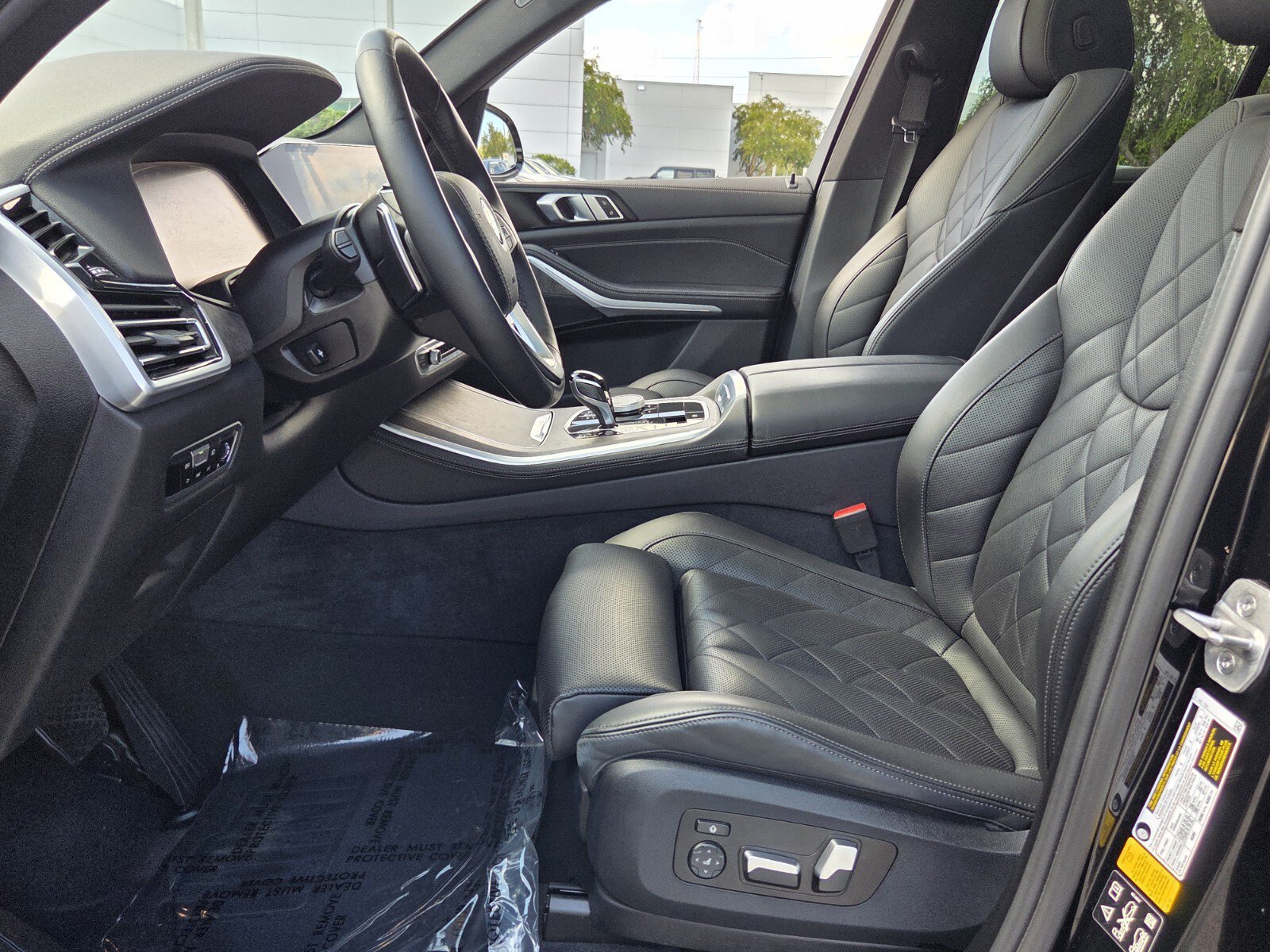 Used 2023 BMW X5 xDrive40i w/ Premium Package AWD/4WD image 10