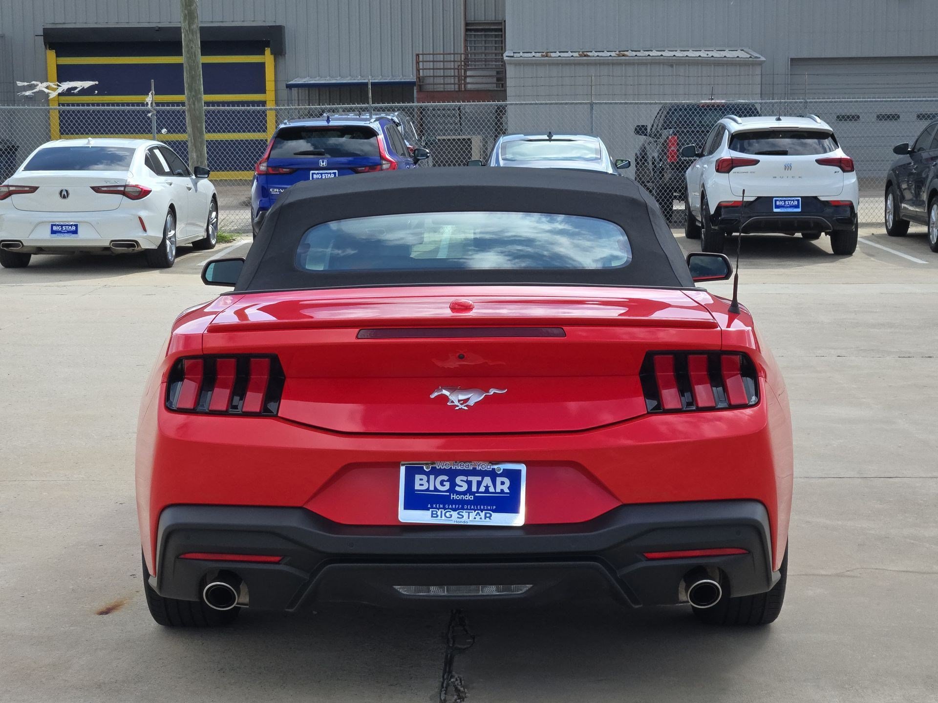 Used 2025 Ford Mustang Premium RWD image 5