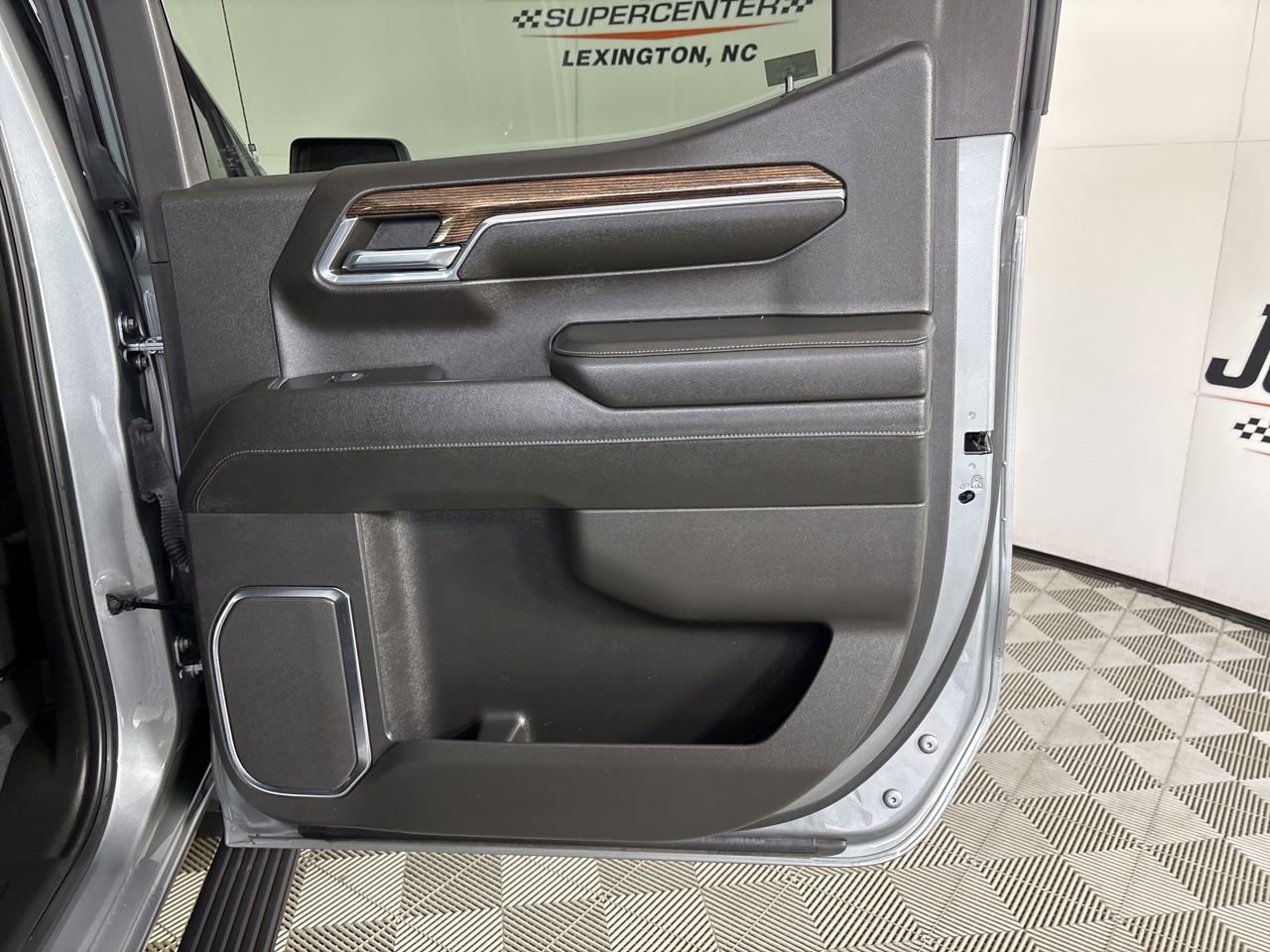 Used 2024 GMC Sierra 1500 Elevation AWD/4WD image 22