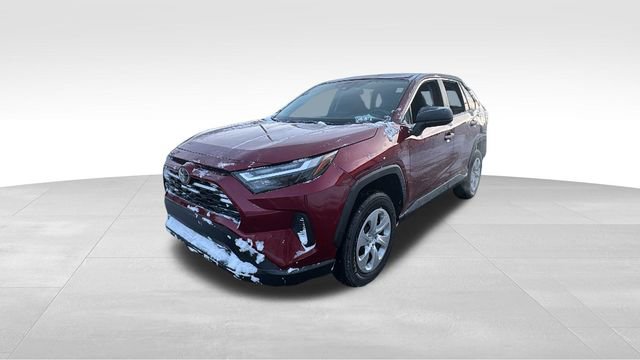 Used 2024 Toyota RAV4 LE image 2