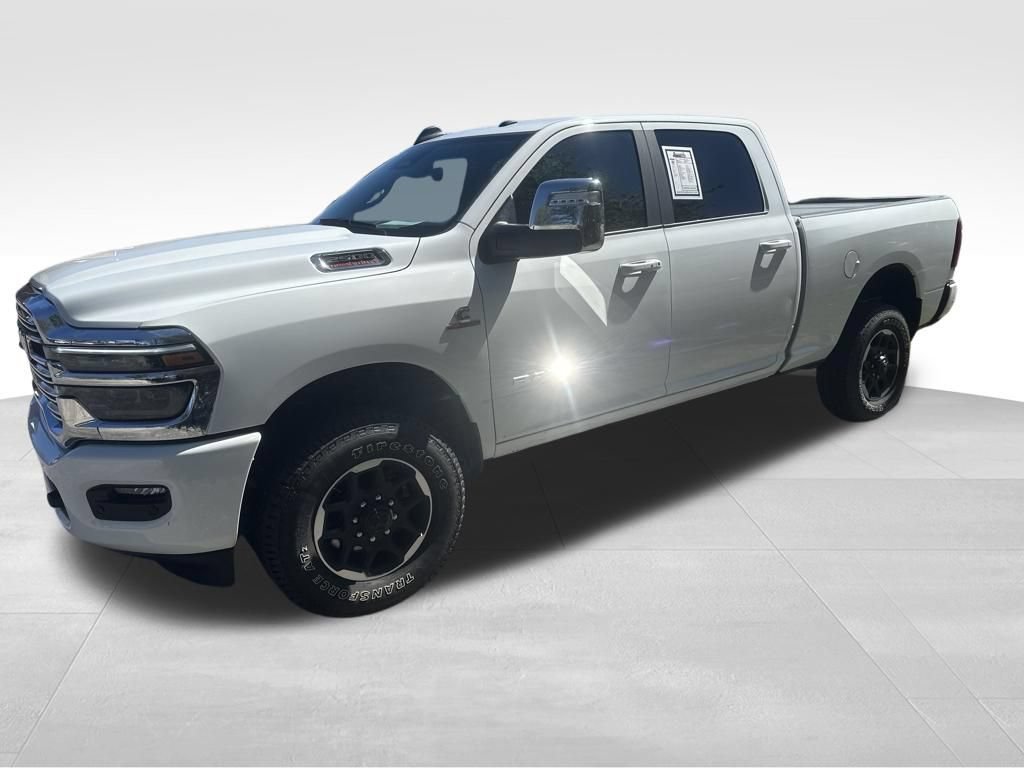 Used 2026 RAM 2500 Laramie AWD/4WD image 16