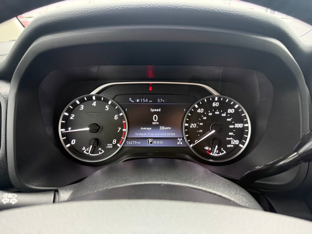 Used 2024 Nissan Titan SV w/ Accessory Utility Package image 23