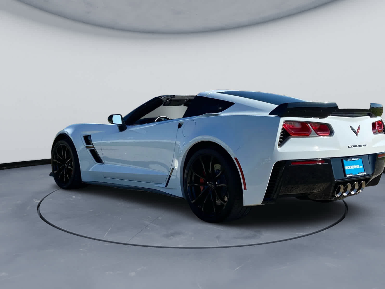 Used 2019 Chevrolet Corvette Grand Sport RWD image 9