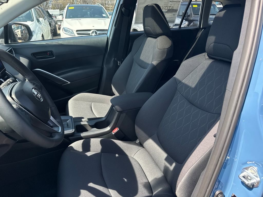 New 2026 Toyota Corolla Cross LE image 17