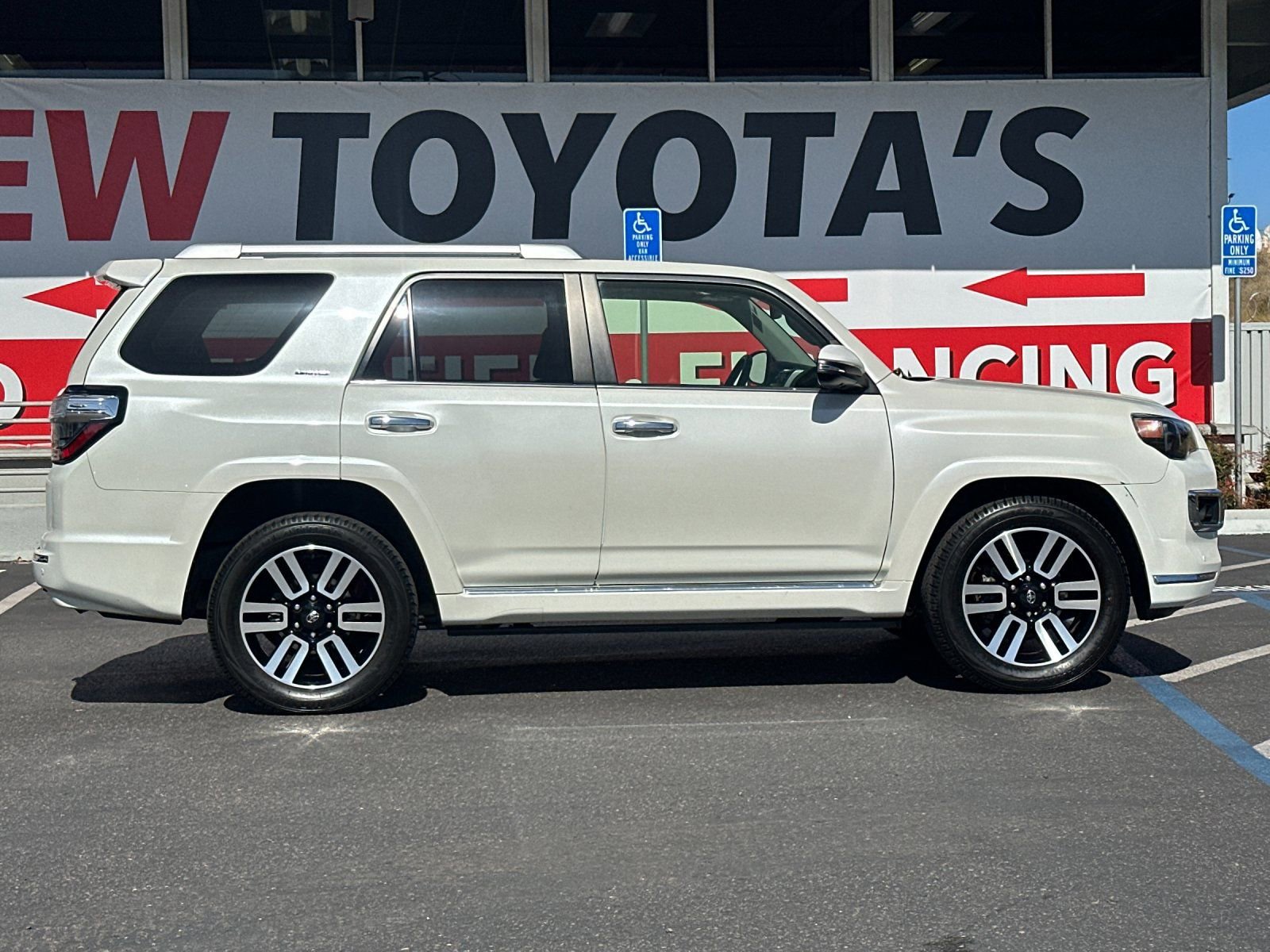 Used 2023 Toyota 4Runner Limited RWD image 6