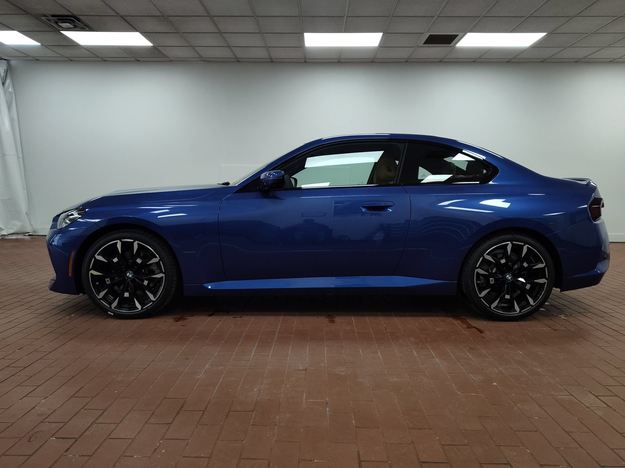 Used 2026 BMW 230i xDrive Coupe w/ Premium Package AWD/4WD image 2