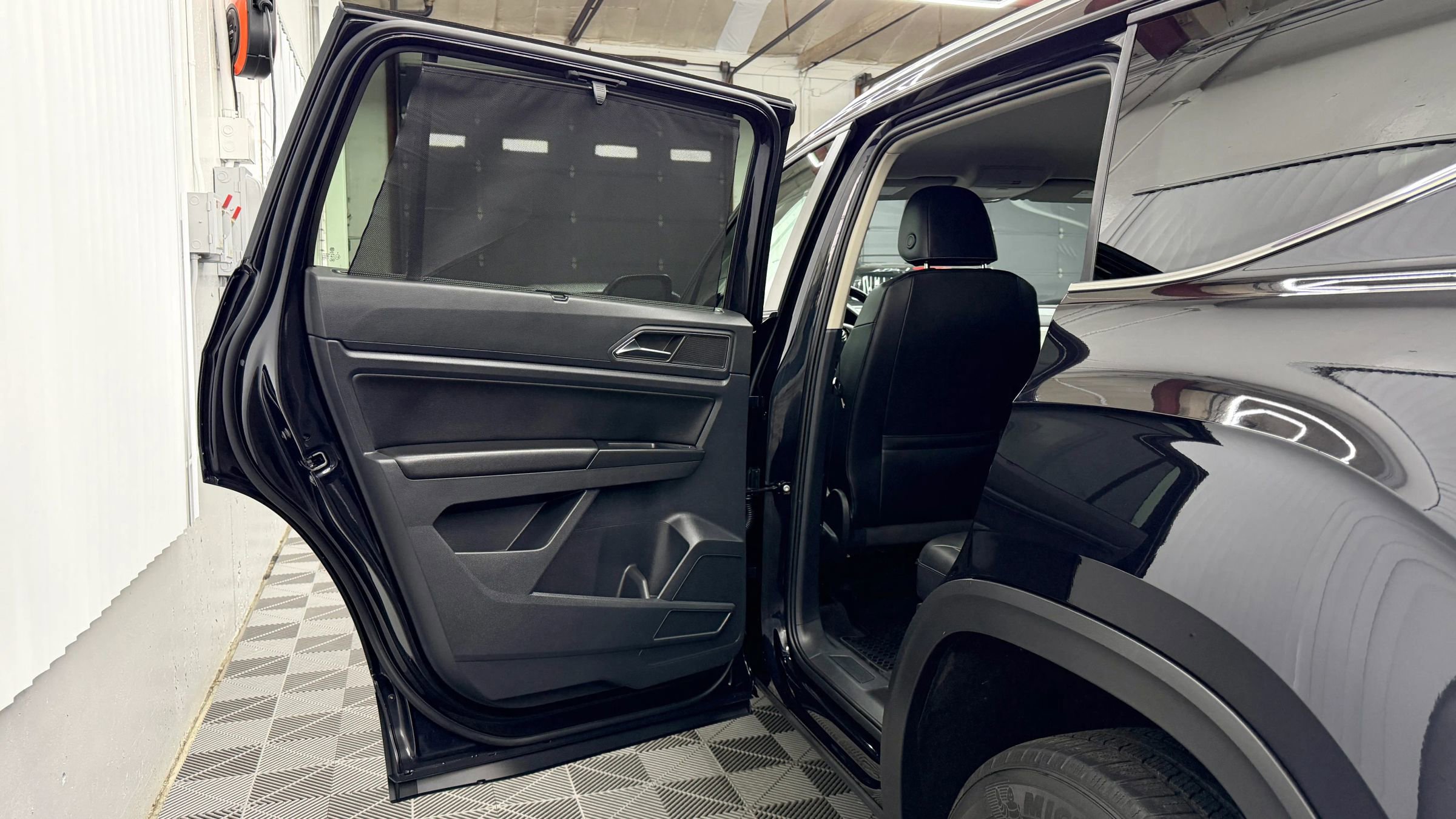 Used 2018 Volkswagen Atlas SE image 7