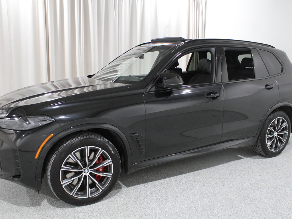 Certified 2025 BMW X5 M60i w/ Parking Assistance Package image 3