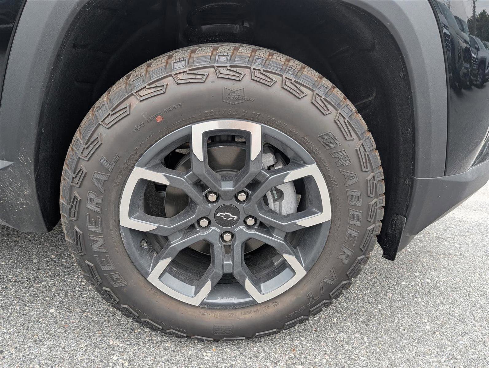 New 2026 Chevrolet Equinox ACTIV w/ Convenience Package III image 5