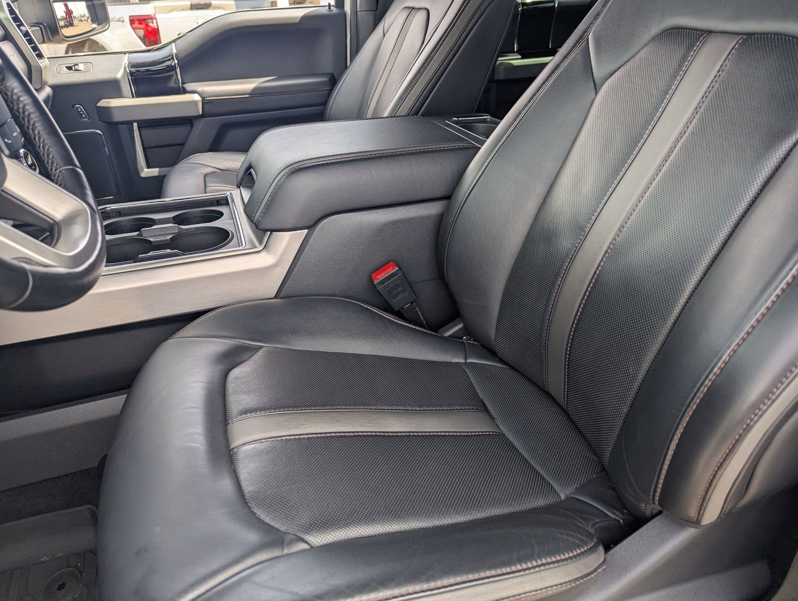 Certified 2022 Ford F450 Platinum AWD/4WD image 19