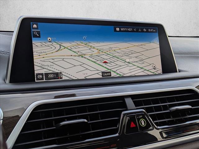 Used 2022 BMW 750i xDrive w/ Executive Package image 12