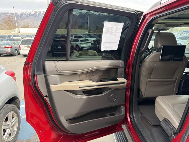 Used 2021 Ford Expedition Max Limited AWD/4WD image 21