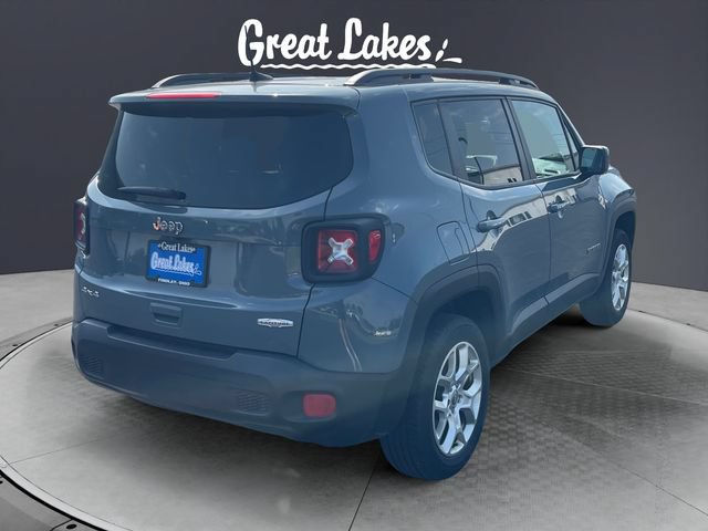 Used 2018 Jeep Renegade Latitude w/ Cold Weather Group AWD/4WD image 5
