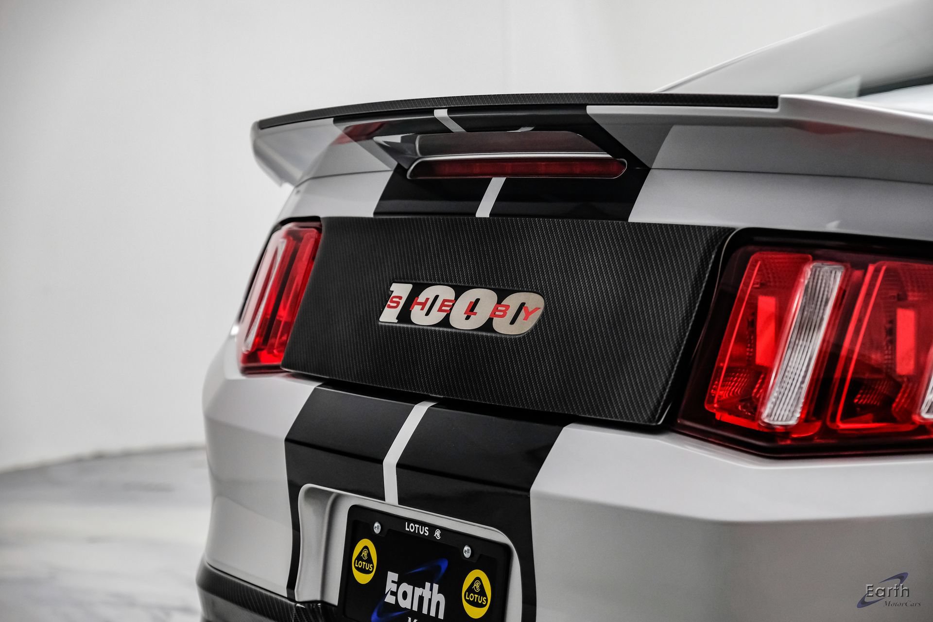 Used 2012 Ford Mustang Shelby GT500 w/ SVT Performance Pkg RWD image 18