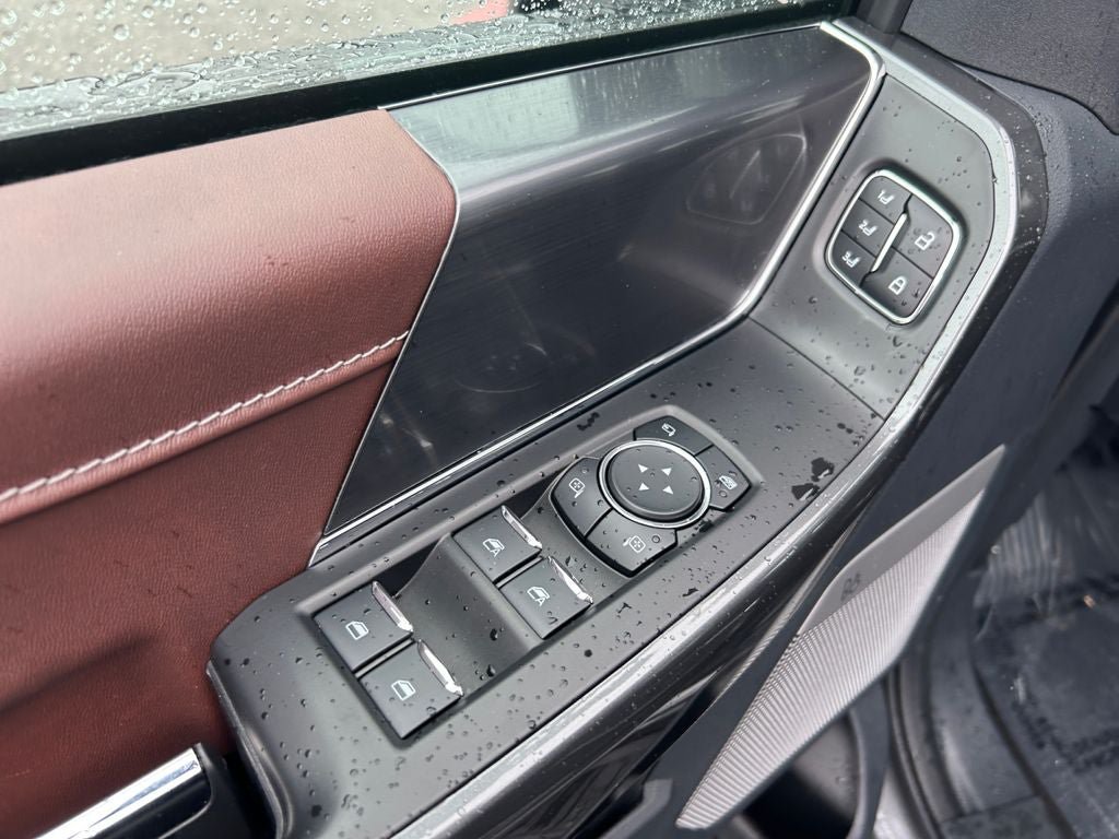 Used 2023 Ford F150 Lariat AWD/4WD image 21