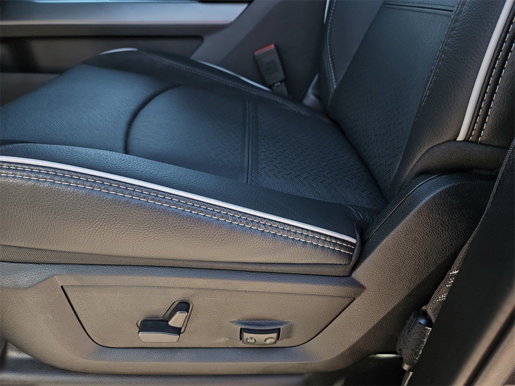 New 2026 RAM 2500 Laramie w/ Night Edition image 24