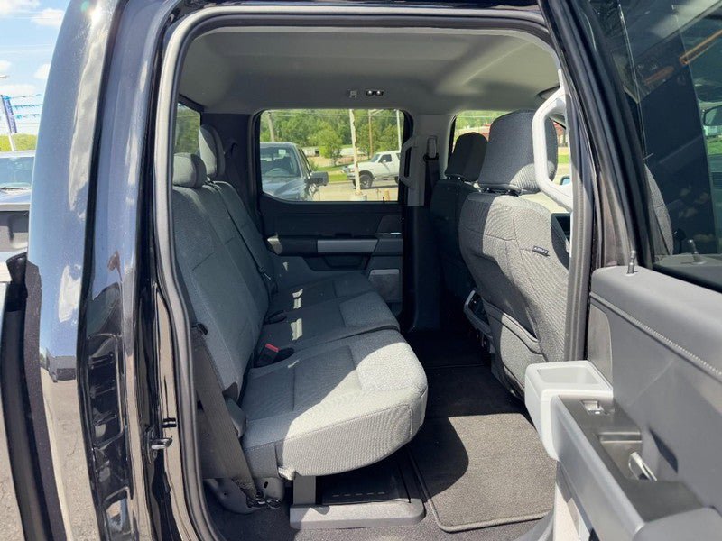 Used 2024 Ford F150 XLT w/ Equipment Group 303A High RWD image 10