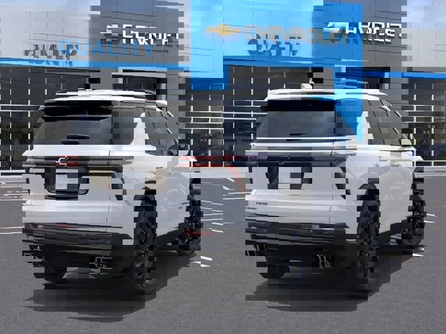 New 2026 Chevrolet Traverse LT w/ Midnight/Sport Edition image 4