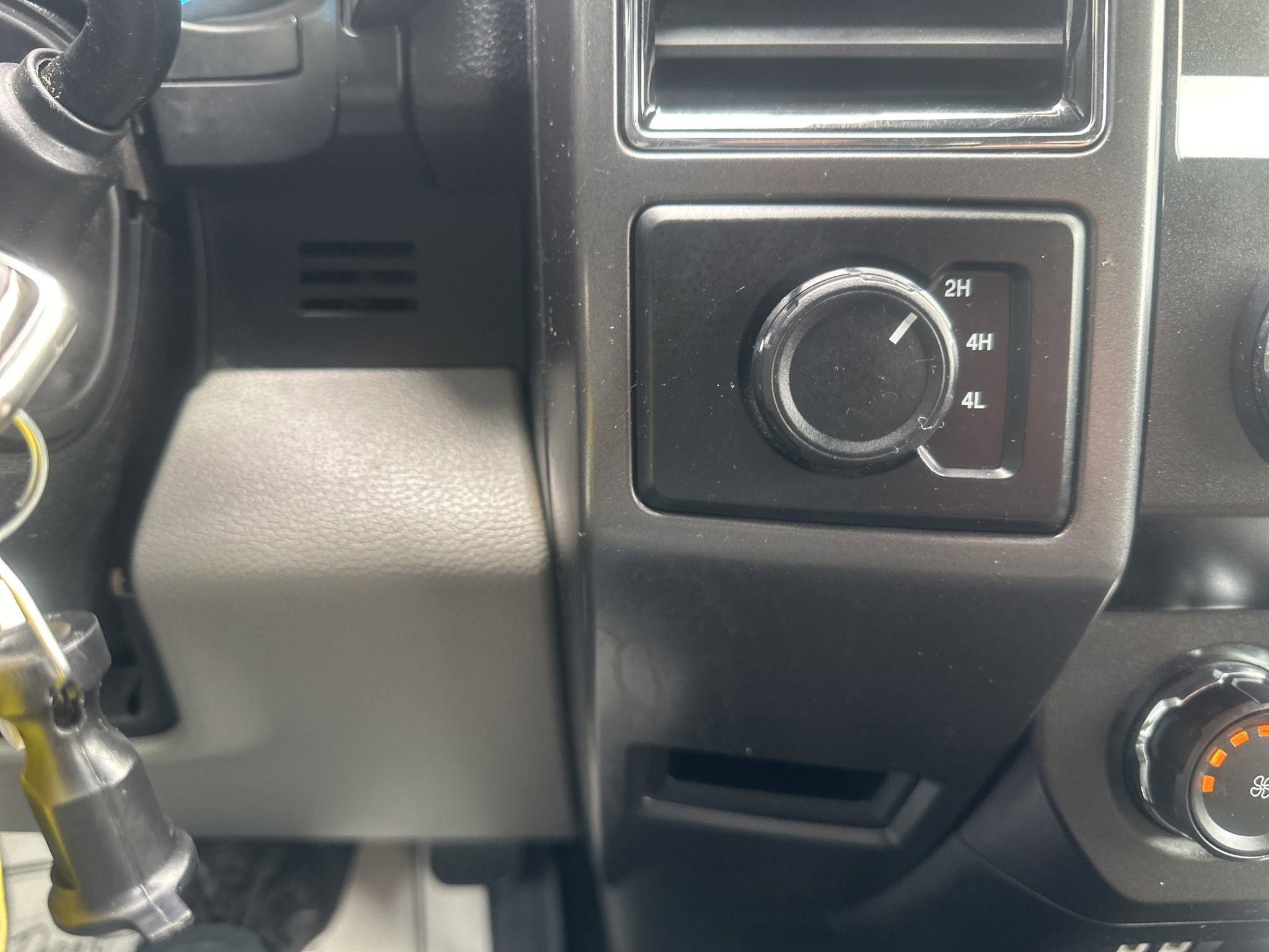 Used 2019 Ford F150 XLT image 23