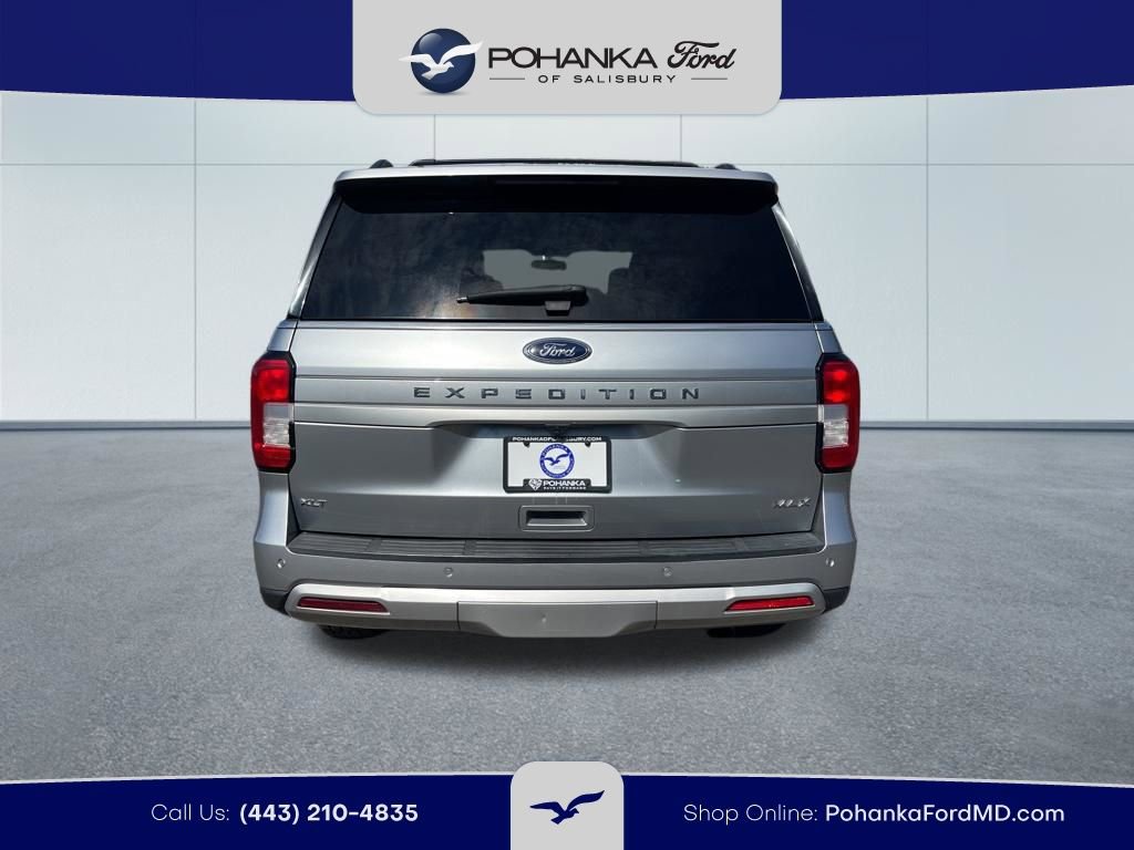 Certified 2024 Ford Expedition Max XLT image 6