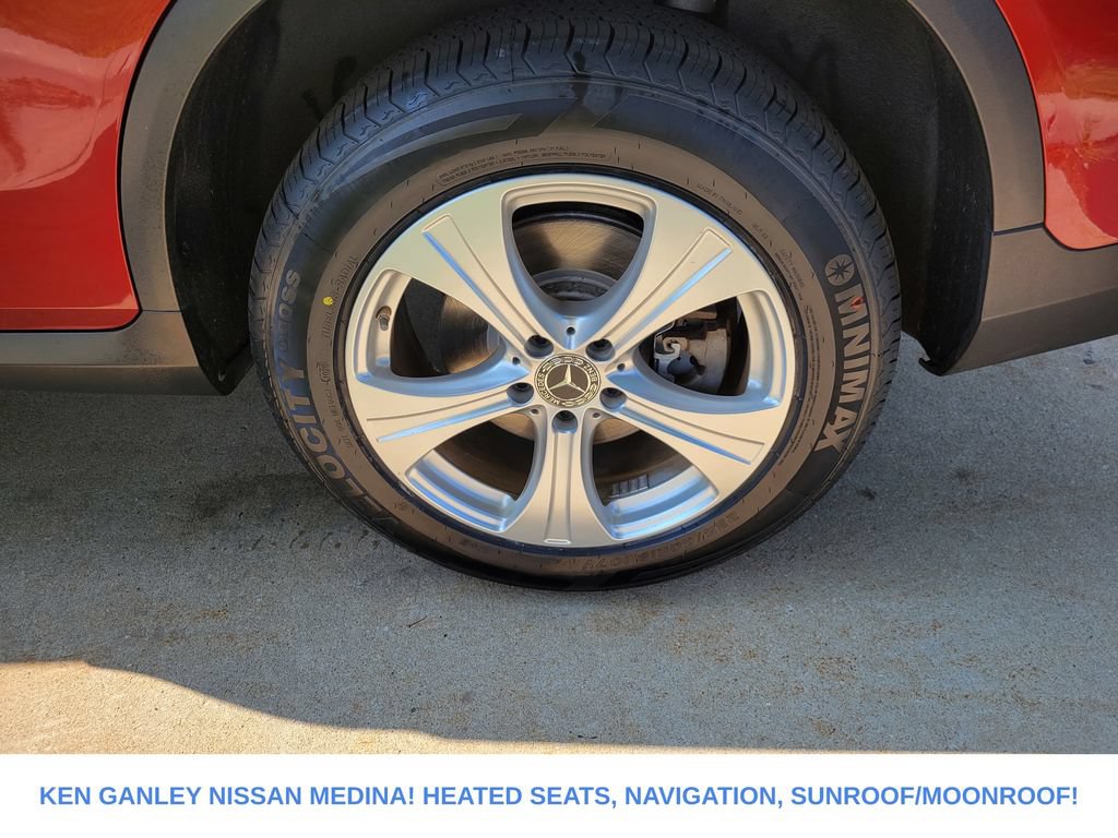 Used 2018 Mercedes-Benz GLC 300 4MATIC image 20