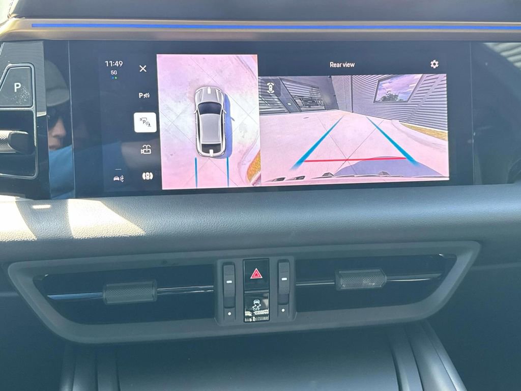 Certified 2024 Porsche Macan 4 Electric image 25