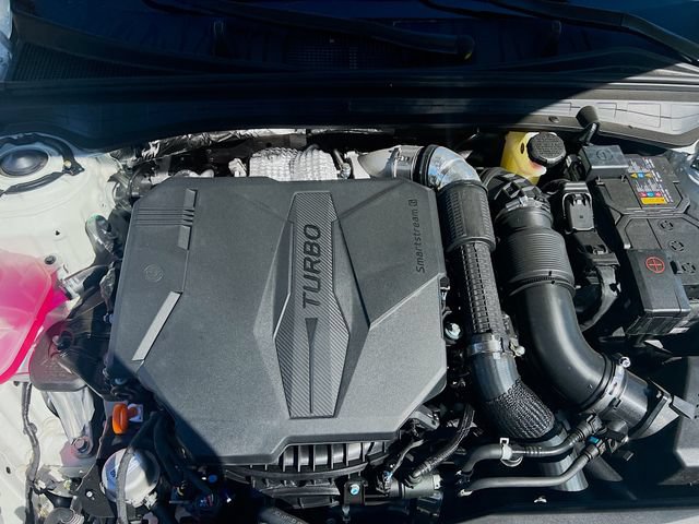 New 2026 Kia K5 GT FWD image 32