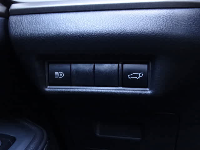 Used 2025 Toyota Grand Highlander FWD image 39