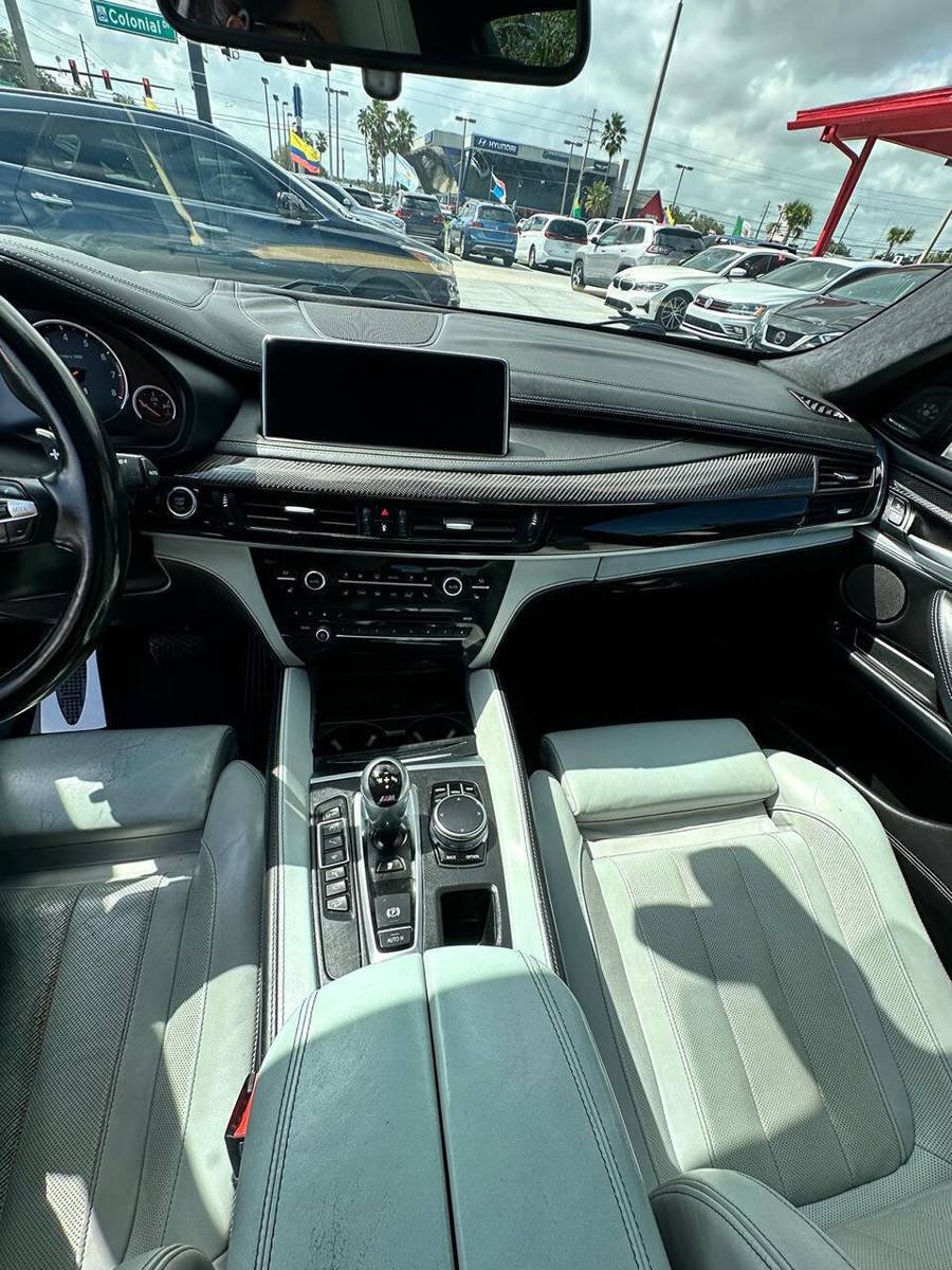 Used 2018 BMW X6 M AWD/4WD image 10