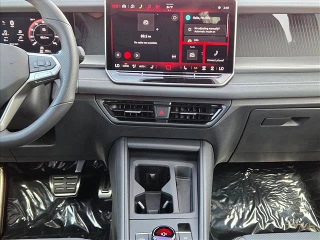 New 2026 Volkswagen Tiguan SE R-Line image 13